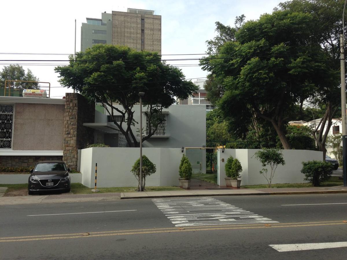 Hotel Basadre Suites Lima Exterior photo